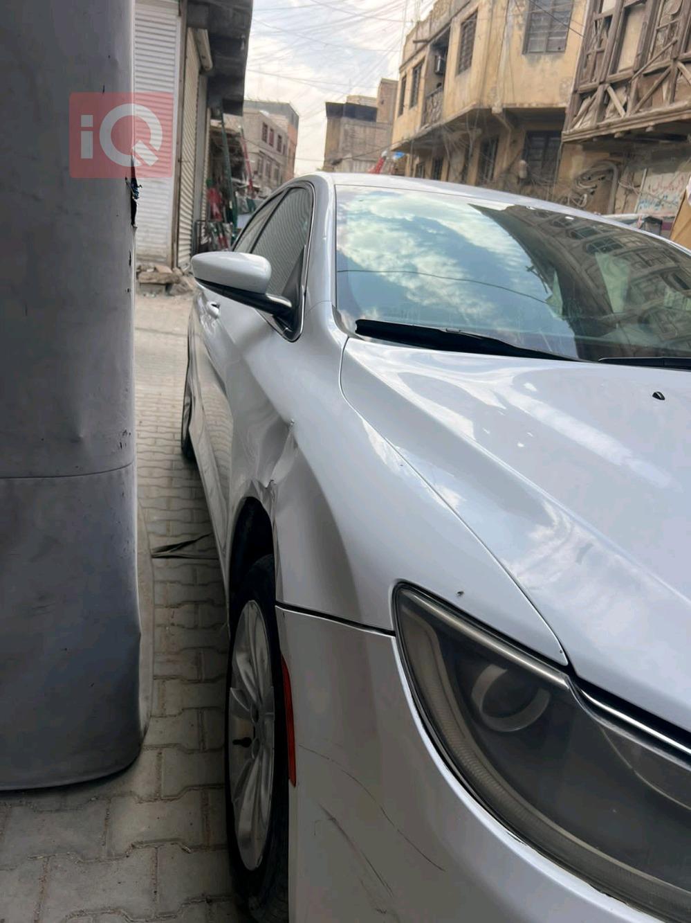 Chrysler 200